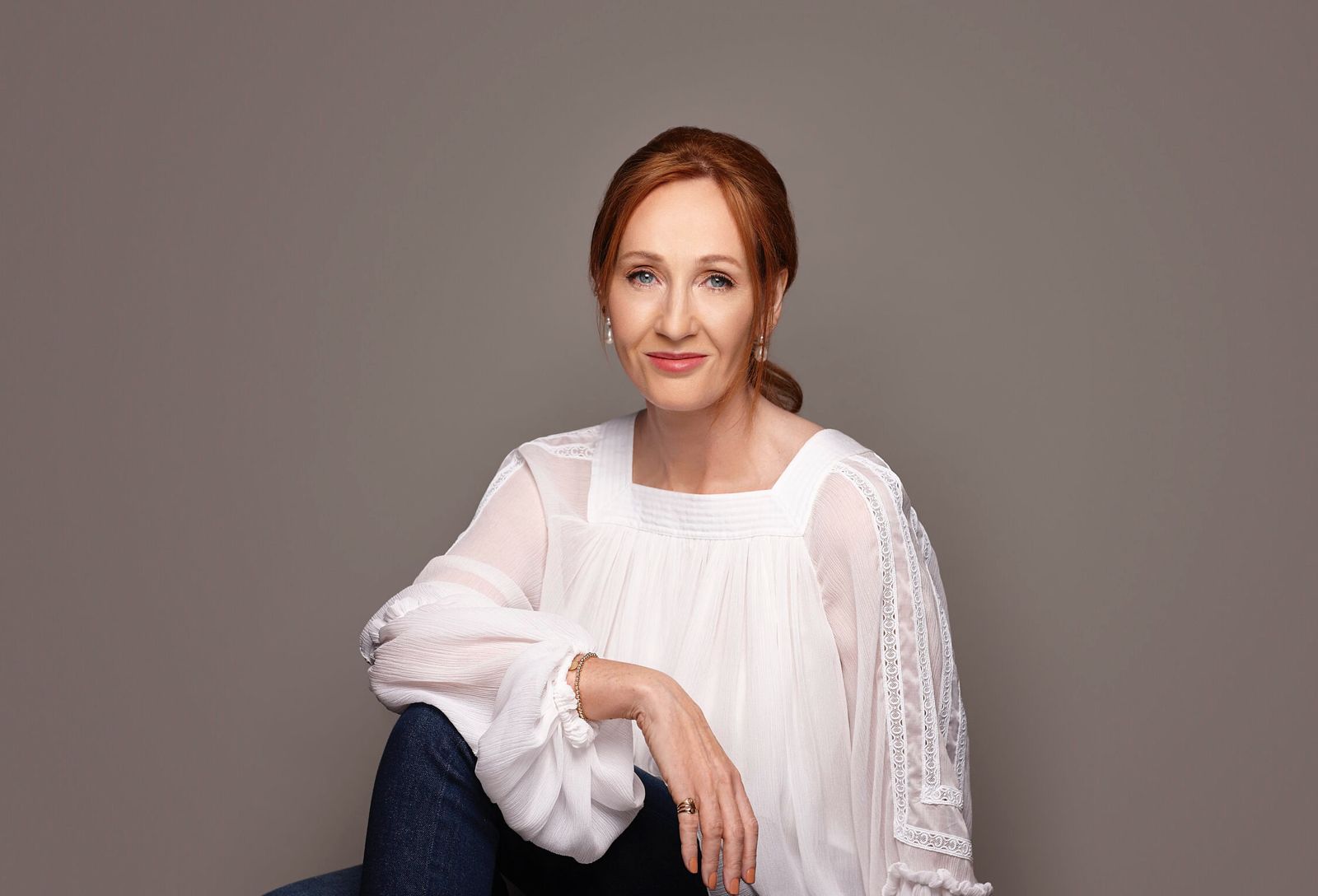 «Il suicidio assistito è coercizione». La svolta pro life di J.K. Rowling 1